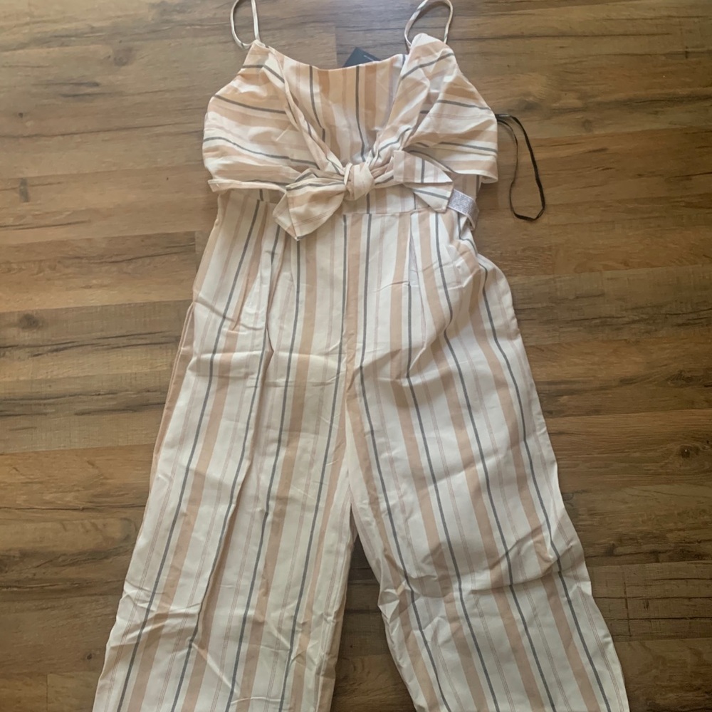 Forever 21 beige striped play suit.